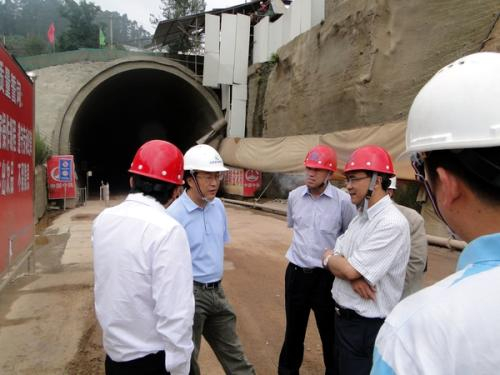 昆明渝申電力電纜有限公司與以下公司成立建筑材料合作供應(yīng)商中鐵八局集團昆明鐵路建設(shè)有限公司(2015年07月16日昆明馬街摩爾城項目)